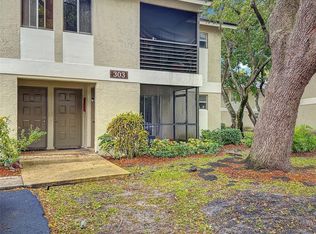 303 Gardens Dr APT 206, Pompano Beach, FL 33069