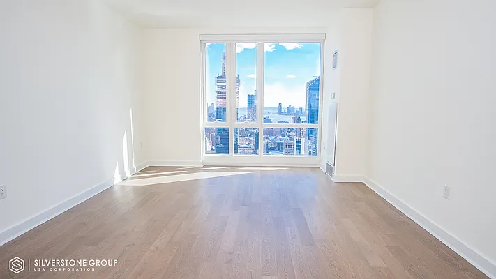 Rented by Silverstone Group USA Corp. | media 20