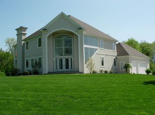 2400 Hickorycreek Dr, Medina, OH 44256