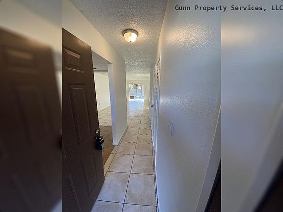4th image of 1701 Lakewood Ave #0