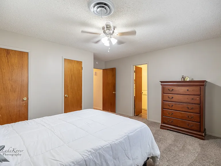 1926 Richland Dr — Photo 24
