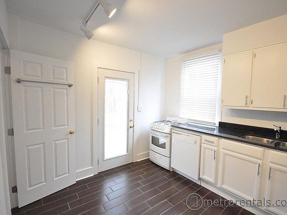 2nd image of 576 S 9th St APT B