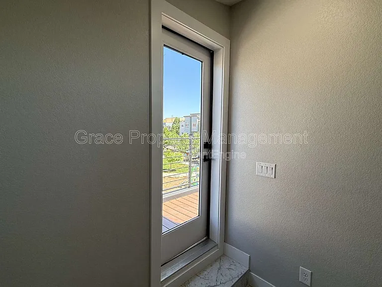 2820 W 53rd Ave — Photo 22