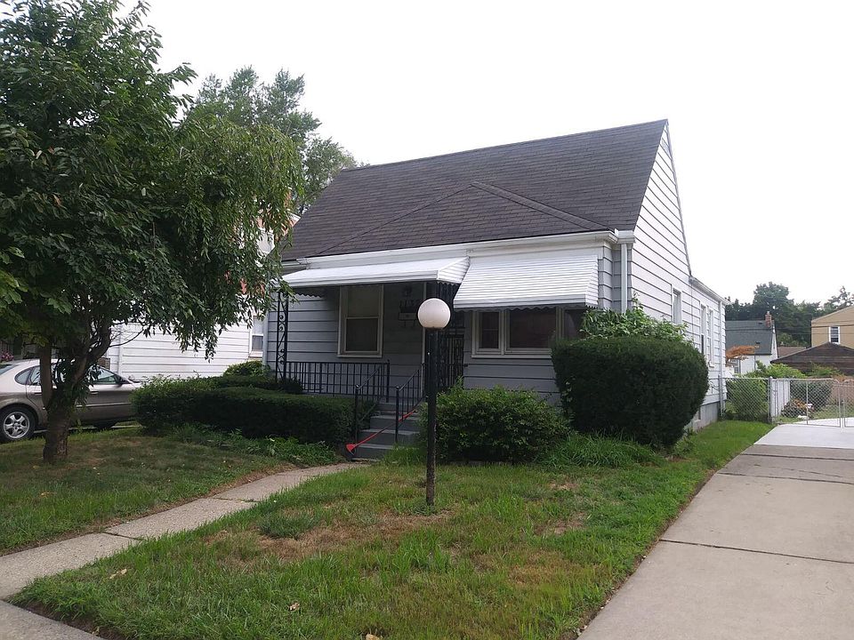 1st image of 1132 S Bassett St