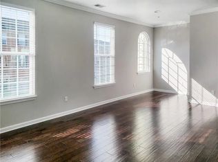 1205 Pointe View Dr #1, Mars, PA 16046