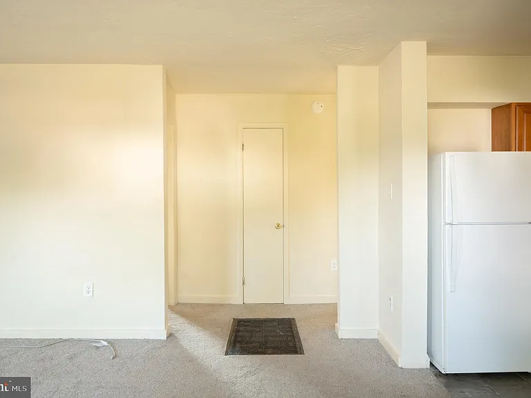 108 Martin Dr — Photo 16