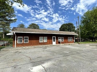 1st image of 1654 Old Highway 27 APT A-1