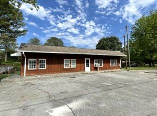 1654 Old Highway 27 APT A-1, Trion, GA 30753