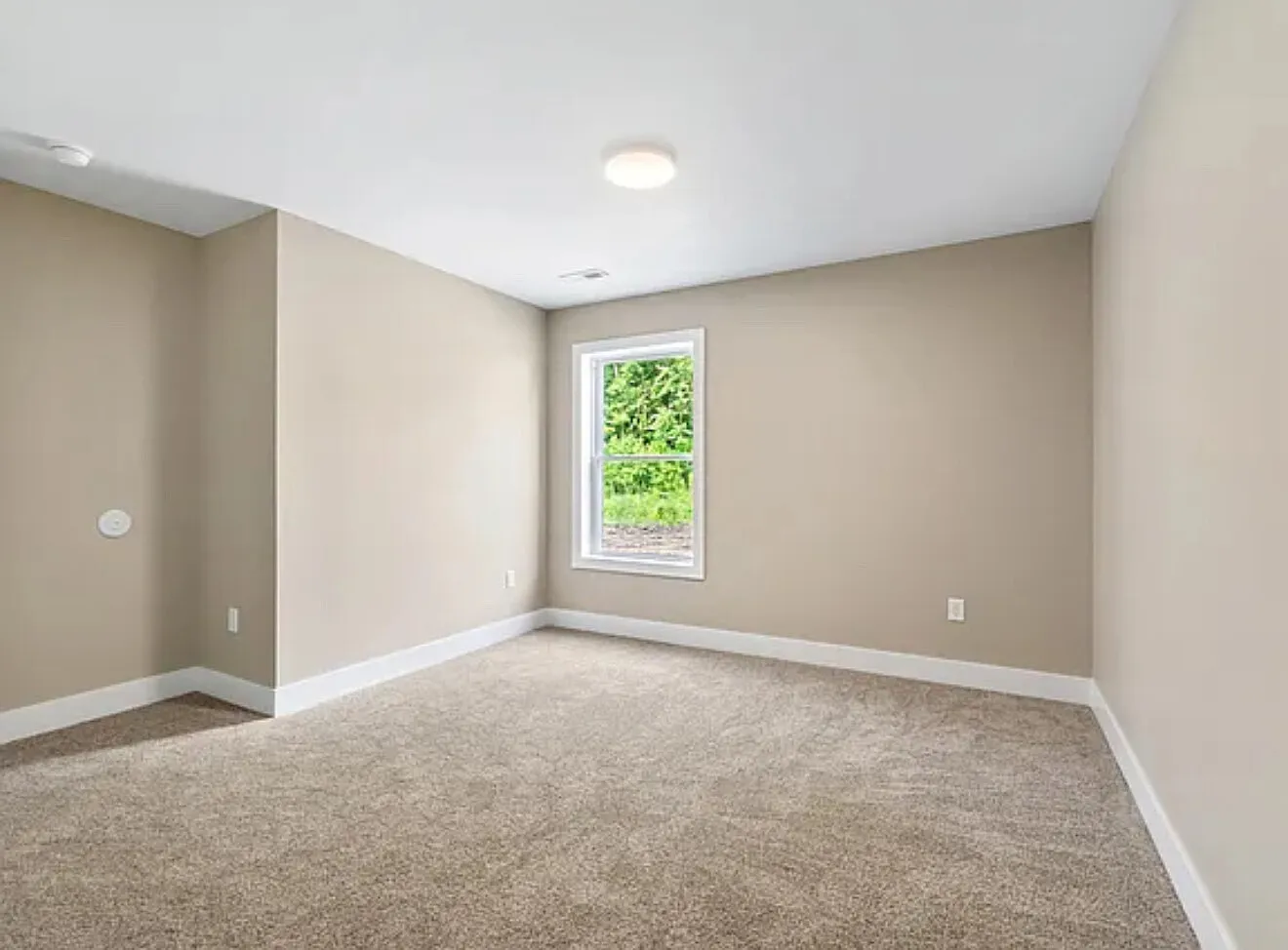 6220 Marywood Avenue - 1 — Photo 4