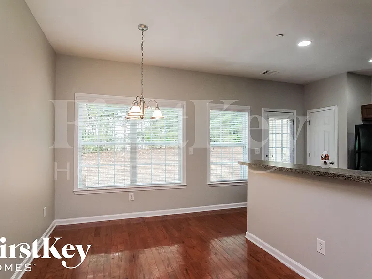 10140 Benton Woods Dr #A — Photo 4