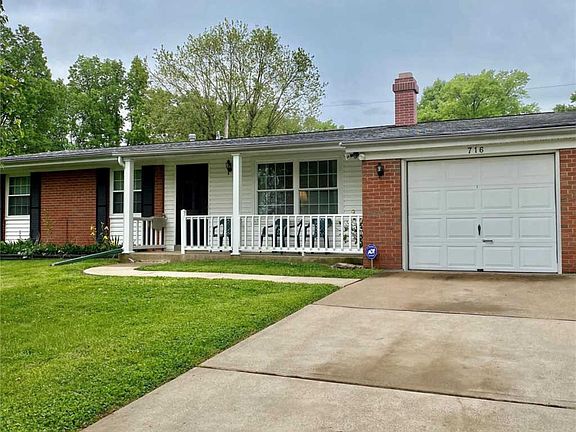 2nd image of 716 Southshire Dr