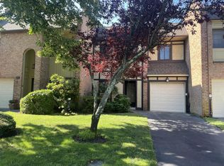 149 Southgate Dr, Massapequa Park, NY 11762