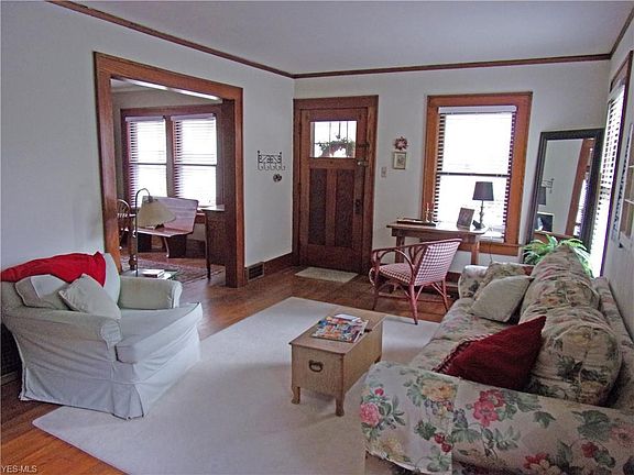 3rd image of 1726 8th St