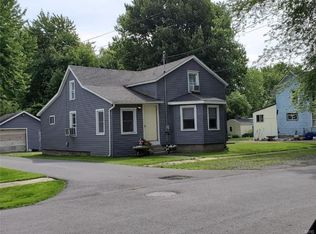 156 S Real St, Cape Vincent, NY 13618