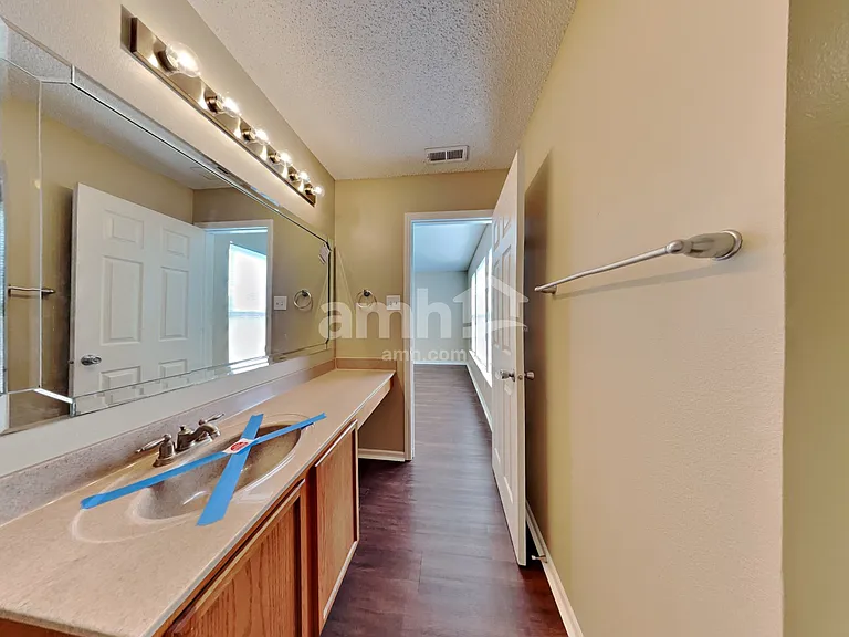 10914 Cyrus Dr — Photo 14