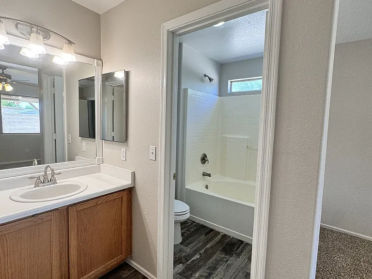 9138 W Ross Ave — Photo 12