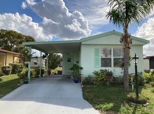 147 Three Iron Dr, Mulberry, FL 33860