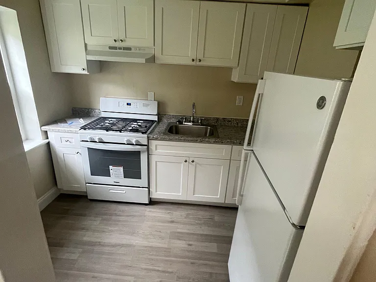 Village Manor — Photo 24
