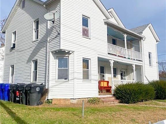 2nd image of 30 Saint Mary St