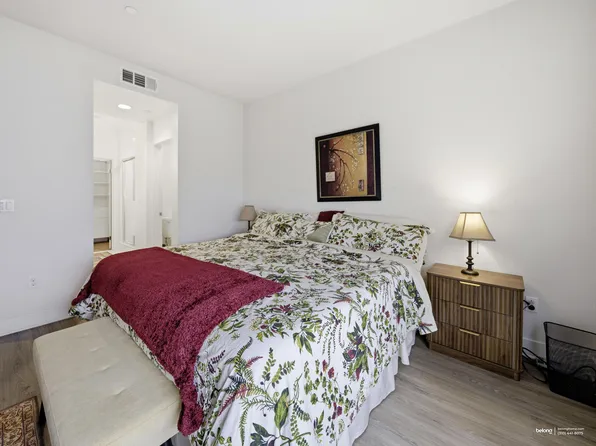 2111 N Cahuenga Blvd Unit 14, Los Angeles, CA 90068