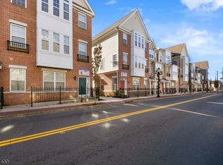 24 Roosevelt Ave #A, Carteret, NJ 07008
