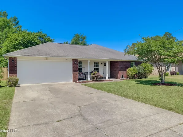 3421 N 10th St, Ocean Springs, MS 39564