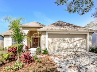 9726 Cypress Pond Ave, Tampa, FL 33647
