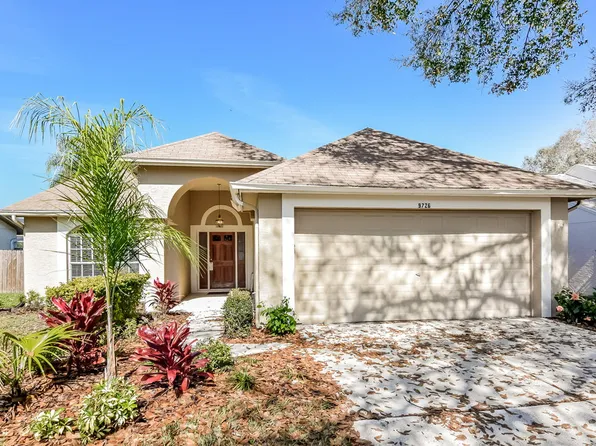 9726 Cypress Pond Ave, Tampa, FL 33647