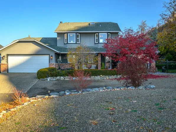 3221 Crosby Rd, Vernon, BC V1H 1A8