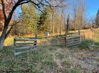 693 Beulah Rd, Morgantown, WV 26508