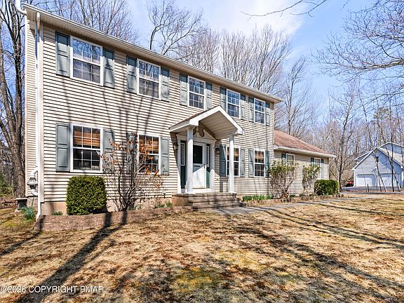 5th image of 236 Longwoods Dr