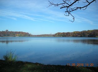 224 W Shore Dr, Jerome, MI 49249