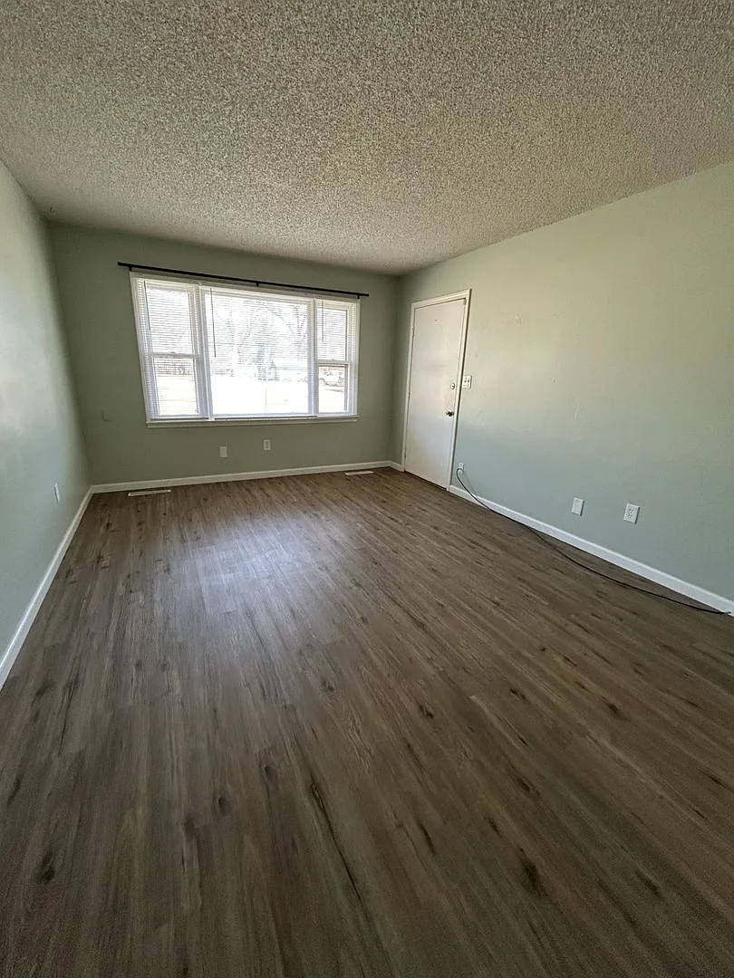 801-803 Rouse Duplex — Photo 2