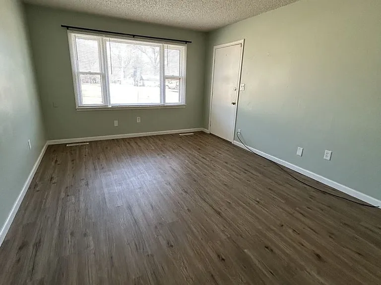 801 N Rouse St — Photo 2
