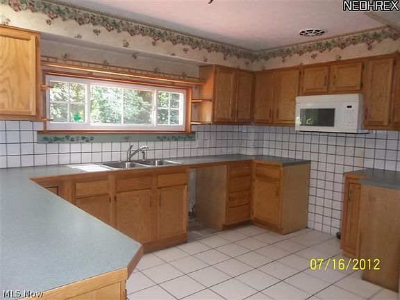 2nd image of 2380 Benton Ave