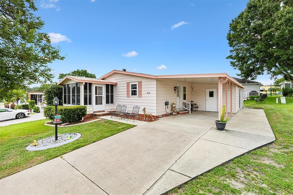 1619 Myrtle Beach Dr