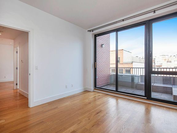 3rd image of 38 Meserole St #4A