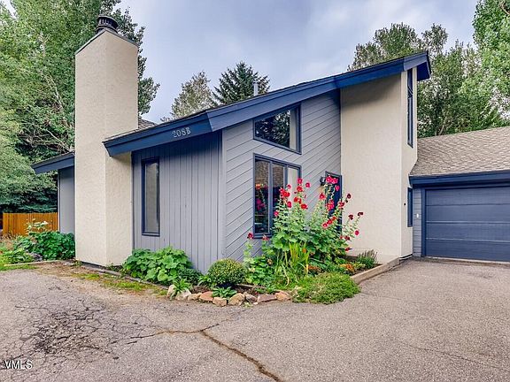 2nd image of 208 Stone Creek Dr
