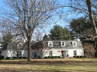 313 Reisner Dr S, Bloomington, IN 47401