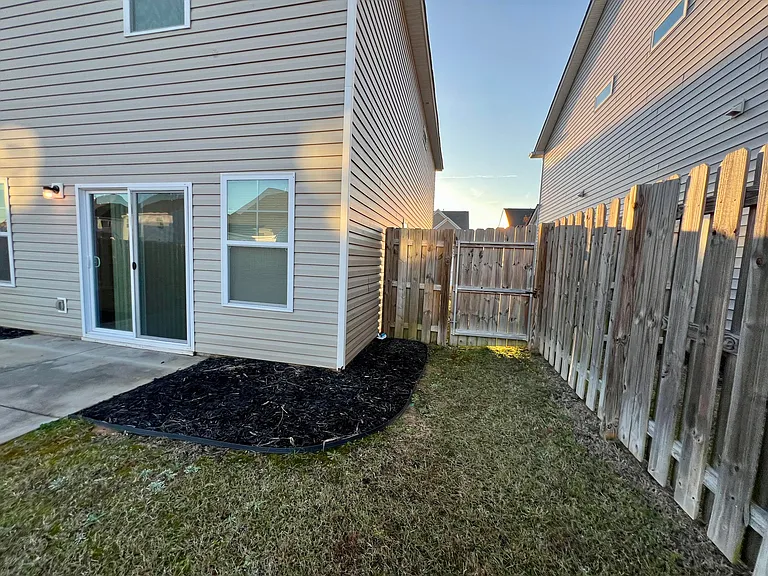 4044 Thimbleberry Dr — Photo 39