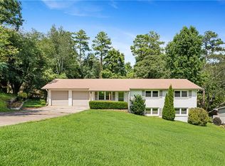 2315 Dayron Cir, Marietta, GA 30062