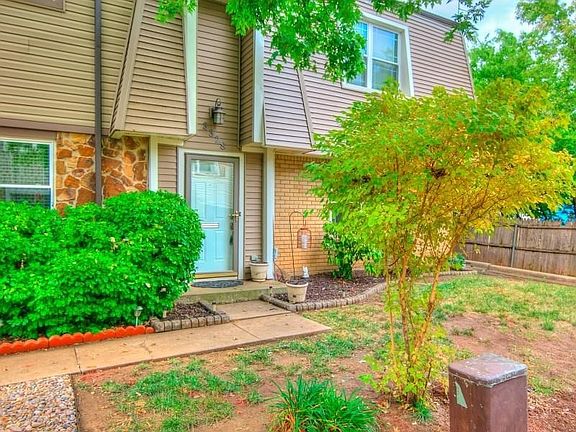 4th image of 3328 Brookhollow Ct