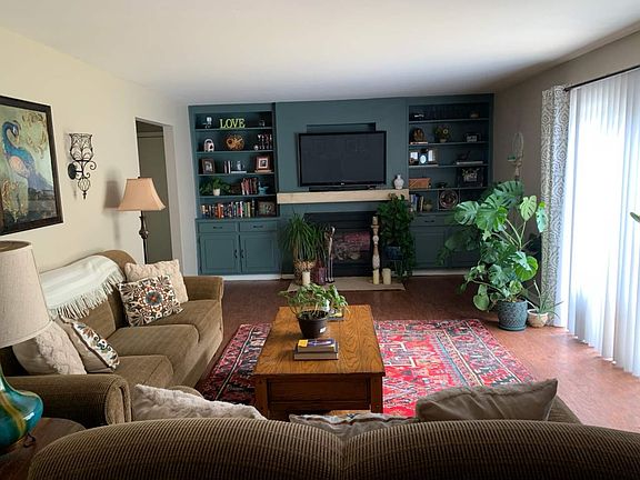 5th image of 4342 Staunton Dr