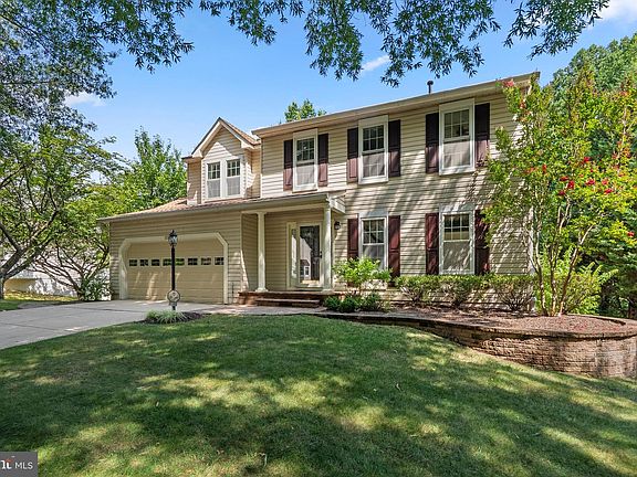 2nd image of 11305 Willowdale Dr