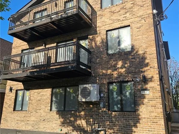 2721 E 21st St, Brooklyn, NY 11235
