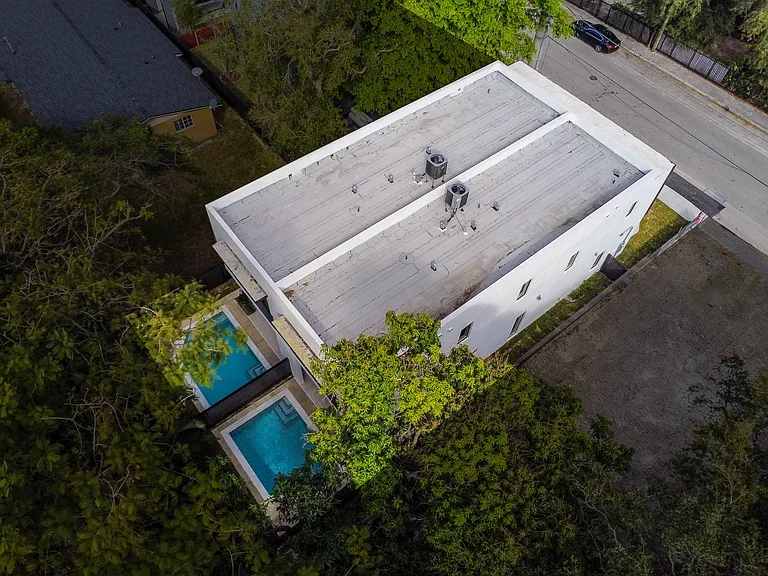 5117 NW 3rd Ave — Photo 38