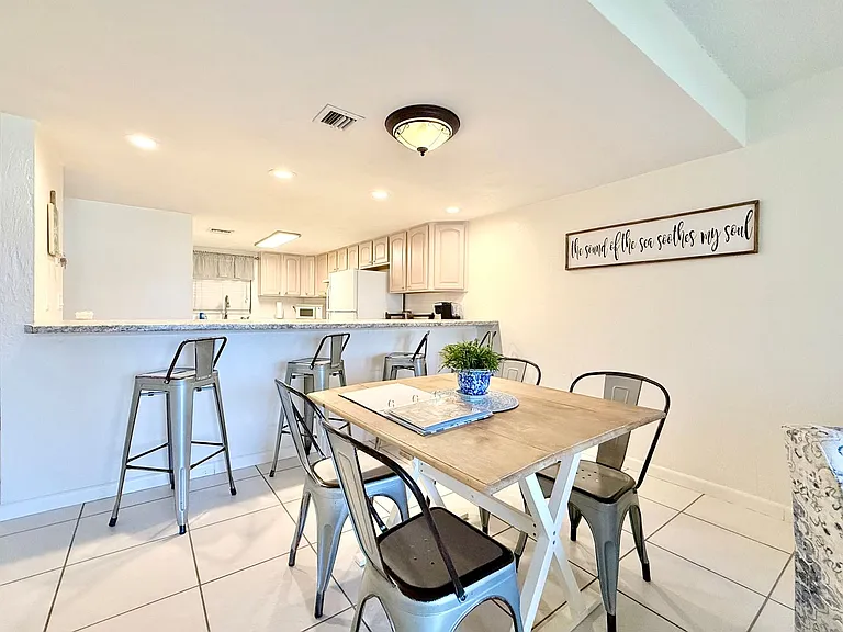 3800 S Atlantic Ave #105 — Photo 5