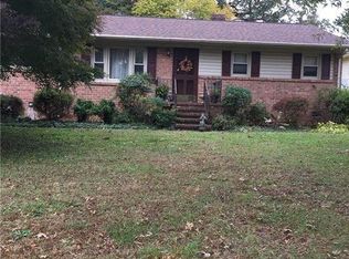 1110 Green St, Reidsville, NC 27320