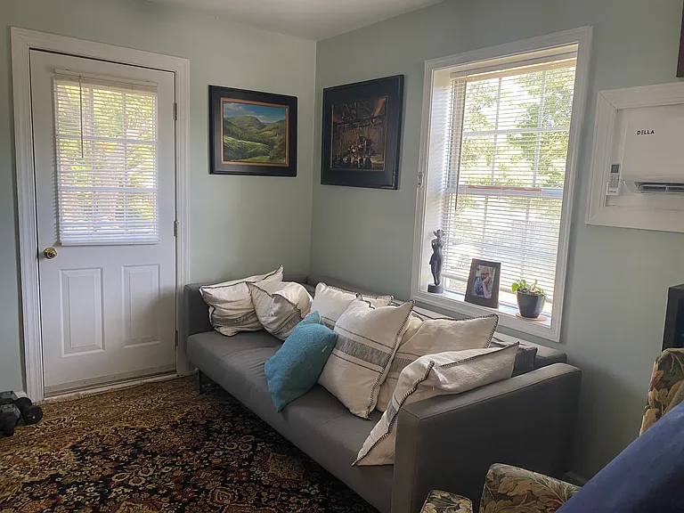 208 Meade Ave — Photo 15