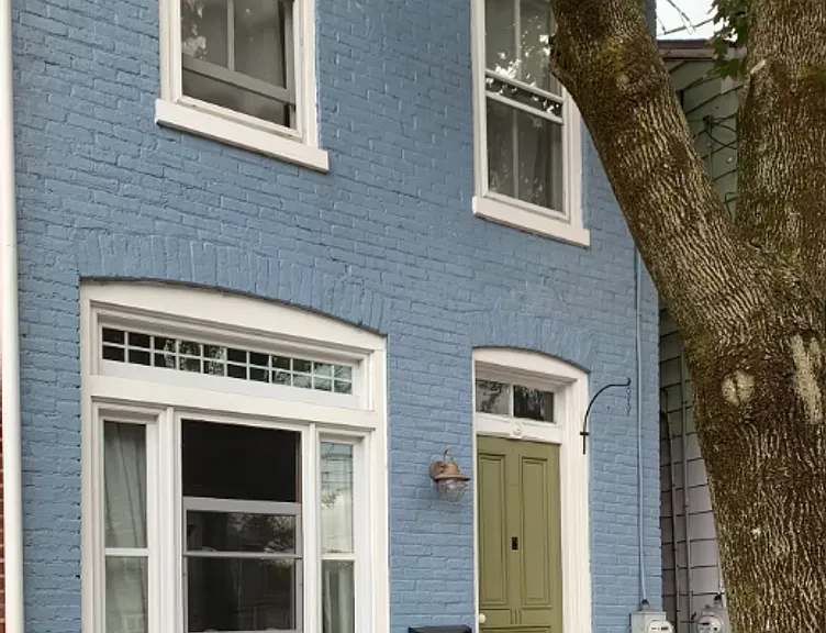 111 S East St — Photo 3